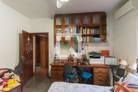 Casa à venda com 800m², 3 quartos e 12 vagas Casa à venda com 800m², 3 quartos e 12 vagasQuarto 1