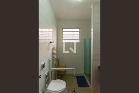 Casa à venda com 800m², 3 quartos e 12 vagas Casa à venda com 800m², 3 quartos e 12 vagasBanheiro da Suíte