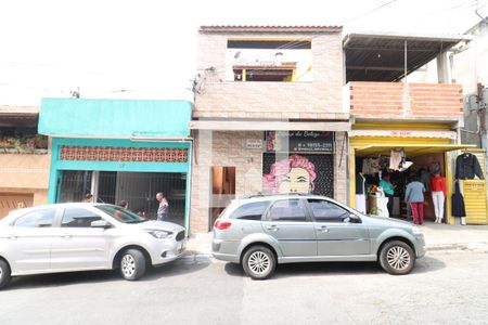 Casa à venda com 550m², 10 quartos e sem vaga Casa à venda com 550m², 10 quartos e sem vagaFachada