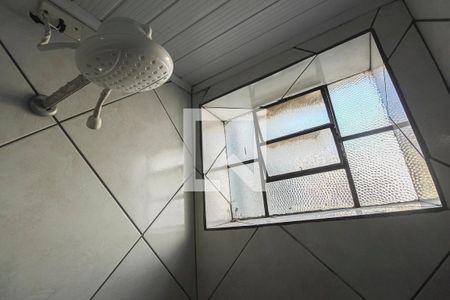 Banheiro de casa para alugar com 0 quarto, 40m² em Cambuci, São Paulo