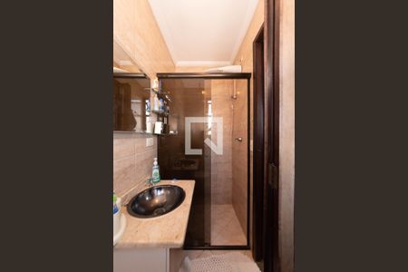 Apartamento à venda com 147m², 4 quartos e 2 vagas Apartamento à venda com 147m², 4 quartos e 2 vagasBanheiro da Suíte