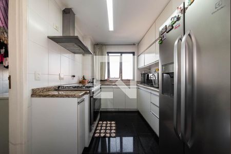 Apartamento à venda com 147m², 4 quartos e 2 vagas Apartamento à venda com 147m², 4 quartos e 2 vagasCozinha