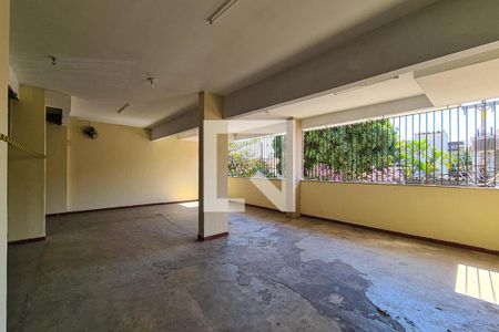 Apartamento à venda com 200m², 3 quartos e 2 vagasÁrea comum - Salão de festas