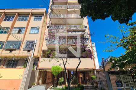 Apartamento à venda com 200m², 3 quartos e 2 vagasFachada