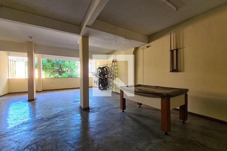 Apartamento à venda com 200m², 3 quartos e 2 vagasÁrea comum - Salão de festas