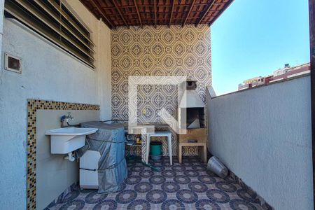 Apartamento à venda com 200m², 3 quartos e 2 vagasChurrasqueira