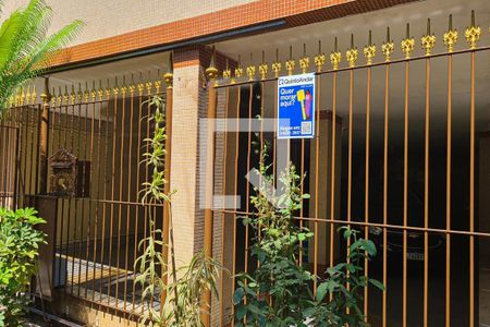 Apartamento à venda com 200m², 3 quartos e 2 vagasFachada