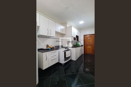 Apartamento à venda com 200m², 3 quartos e 2 vagasCozinha