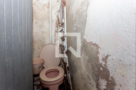 Casa à venda com 175m², 3 quartos e 3 vagasBanheiro