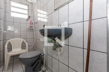 Casa à venda com 175m², 3 quartos e 3 vagasBanheiro da casa 2