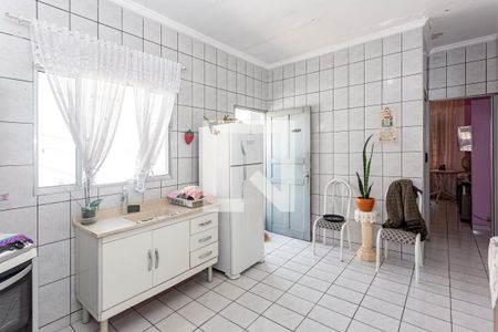 Casa à venda com 175m², 3 quartos e 3 vagasCozinha da casa 2