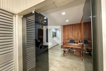 Apartamento à venda com 103m², 2 quartos e 1 vagaEntrada