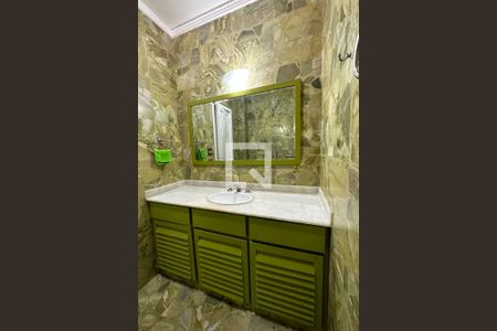 Apartamento à venda com 103m², 2 quartos e 1 vagaBanheiro