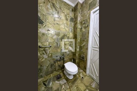 Apartamento à venda com 103m², 2 quartos e 1 vagaBanheiro