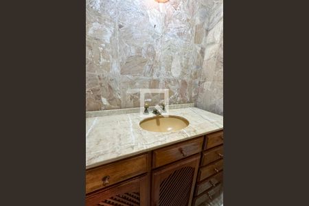 Apartamento à venda com 103m², 2 quartos e 1 vagaLavabo