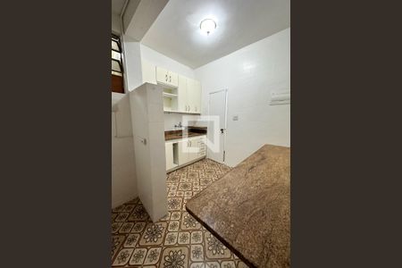 Apartamento à venda com 103m², 2 quartos e 1 vagaCozinha
