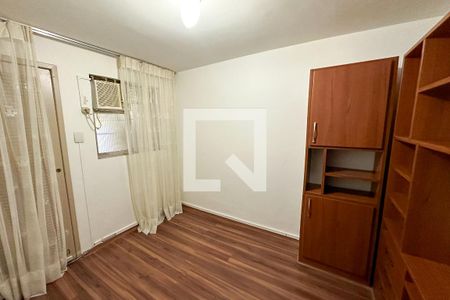 Apartamento à venda com 103m², 2 quartos e 1 vagaQuarto 02