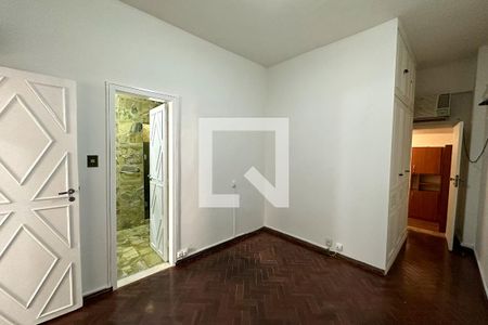 Sala de Vídeo de apartamento à venda com 2 quartos, 103m² em Copacabana, Rio de Janeiro