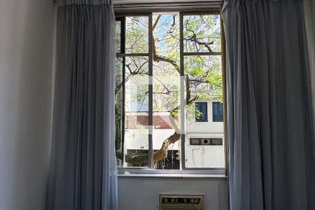 Apartamento à venda com 103m², 2 quartos e 1 vagaQuarto 01 - Vista