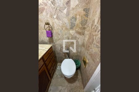 Apartamento à venda com 103m², 2 quartos e 1 vagaLavabo