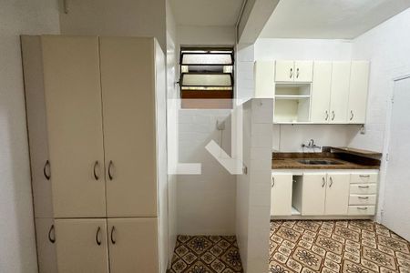 Apartamento à venda com 103m², 2 quartos e 1 vagaCozinha