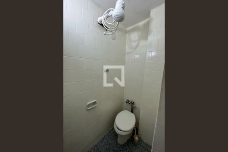 Apartamento à venda com 103m², 2 quartos e 1 vagaBanheiro de Serviço