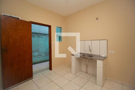 Cozinha de casa para alugar com 1 quarto, 25m² em Vila Boacava, São Paulo