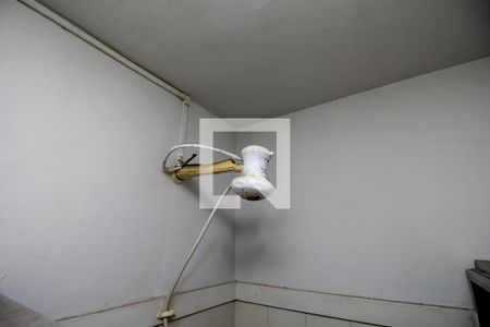 Apartamento à venda com 40m², 1 quarto e sem vagaChuveiro