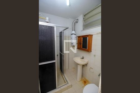 Banheiro de apartamento à venda com 1 quarto, 40m² em Catete, Rio de Janeiro
