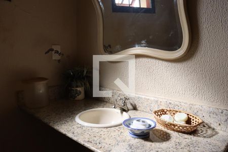 Casa à venda com 299m², 3 quartos e 4 vagasDetalhe lavabo 