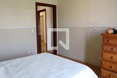 Casa à venda com 299m², 3 quartos e 4 vagasQuarto 3 - Suíte