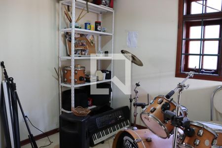 Casa à venda com 299m², 3 quartos e 4 vagasQuarto 4