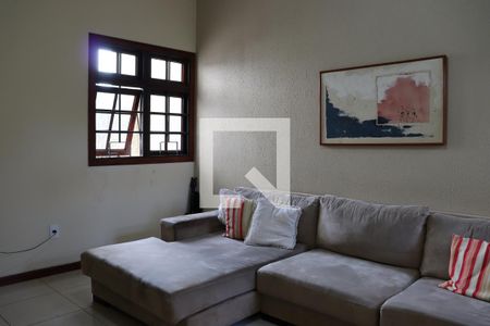 Casa à venda com 299m², 3 quartos e 4 vagasSala de TV