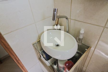 Apartamento à venda com 50m², 2 quartos e 1 vaga Apartamento à venda com 50m², 2 quartos e 1 vagaBanheiro