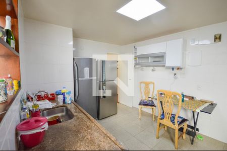 Apartamento para alugar com 123m², 3 quartos e 2 vagasCozinha