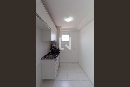 Cozinha de apartamento à venda com 2 quartos, 50m² em Jardim Santa Teresinha, São Paulo