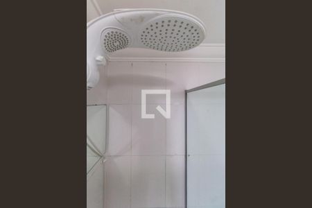 Banheiro de apartamento à venda com 2 quartos, 50m² em Jardim Santa Teresinha, São Paulo