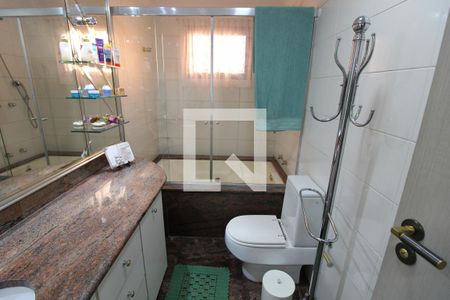 Apartamento à venda com 181m², 3 quartos e 4 vagasBanheiro