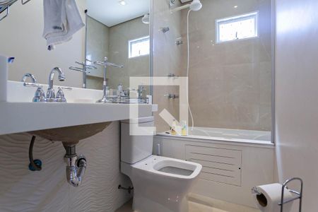 Apartamento para alugar com 269m², 4 quartos e 2 vagasBanheiro da suíte