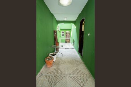 Casa à venda com 158m², 4 quartos e 2 vagasQuintal 