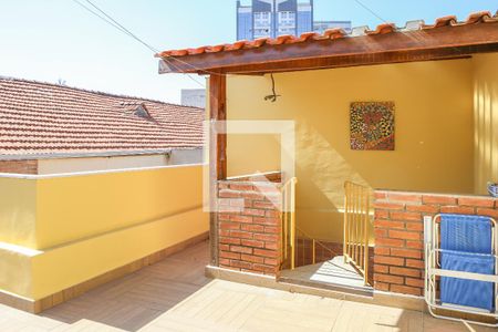 Casa de condomínio à venda com 168m², 4 quartos e 2 vagas Casa de condomínio à venda com 168m², 4 quartos e 2 vagasSótão