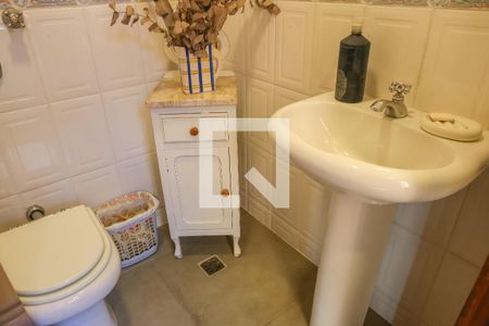 Casa de condomínio à venda com 168m², 4 quartos e 2 vagas Casa de condomínio à venda com 168m², 4 quartos e 2 vagasBanheiro do Escritório