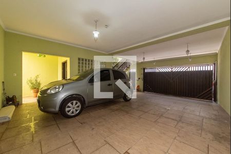 Casa à venda com 468m², 4 quartos e 4 vagas Casa à venda com 468m², 4 quartos e 4 vagasÁrea comum