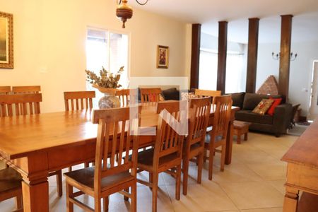 Sala de jantar  de casa à venda com 5 quartos, 400m² em Vila Brandina, Campinas