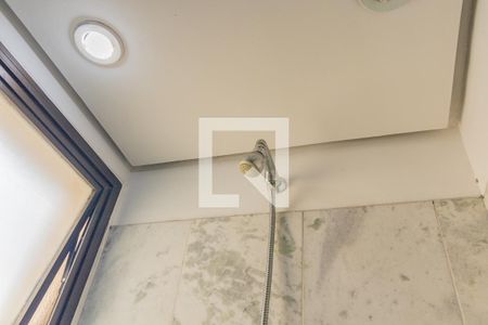 Apartamento à venda com 358m², 4 quartos e 3 vagasBanheiro da Suíte 2