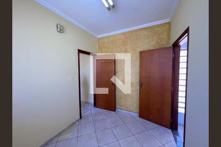 Casa para alugar com 3 quartos, 117m² em Bosque, Campinas