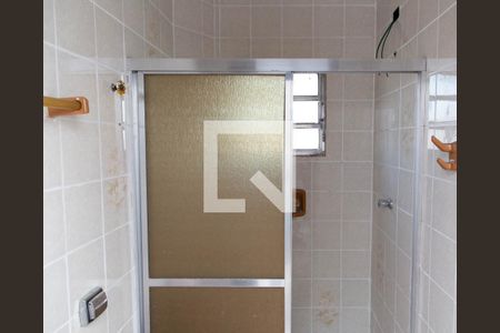 Banheiro de apartamento para alugar com 1 quarto, 45m² em Serraria, Diadema