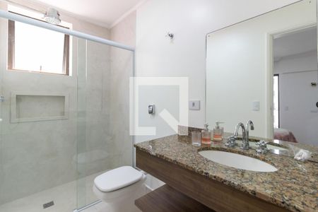 Apartamento à venda com 200m², 4 quartos e 4 vagasBanheiro da Suíte 2