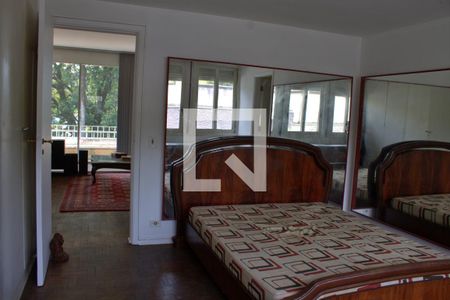 Casa à venda com 1500m², 5 quartos e NaN vagas Casa à venda com 1500m², 5 quartos e NaN vagasSuíte 1