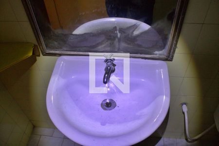 Casa à venda com 1500m², 5 quartos e NaN vagas Casa à venda com 1500m², 5 quartos e NaN vagasBanheiro sauna